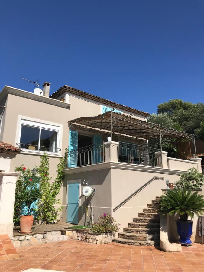 Appartamento Les Trèfles Hyères Esterno foto